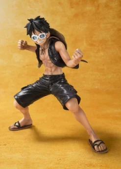 One Piece Figuarts Zero - Monkey D. Luffy Film Gold Edition -Spielzeugverkauf 229d9530d5ab05e58d54496d3631a40884d7ecd08e0071423beba3adf94a440e