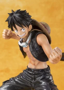 One Piece Figuarts Zero - Monkey D. Luffy Film Gold Edition -Spielzeugverkauf 704730c1eeb9c9c85ee01283630f8228e0748efbb2cd1d0d4cc8665cac9ddf50