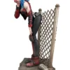 Diamond Select DC Gallery - DCeased Harley Quinn Figur