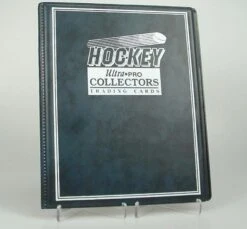 Ultra Pro Hockeyeinsteckalbum Für 40 Karten Blau